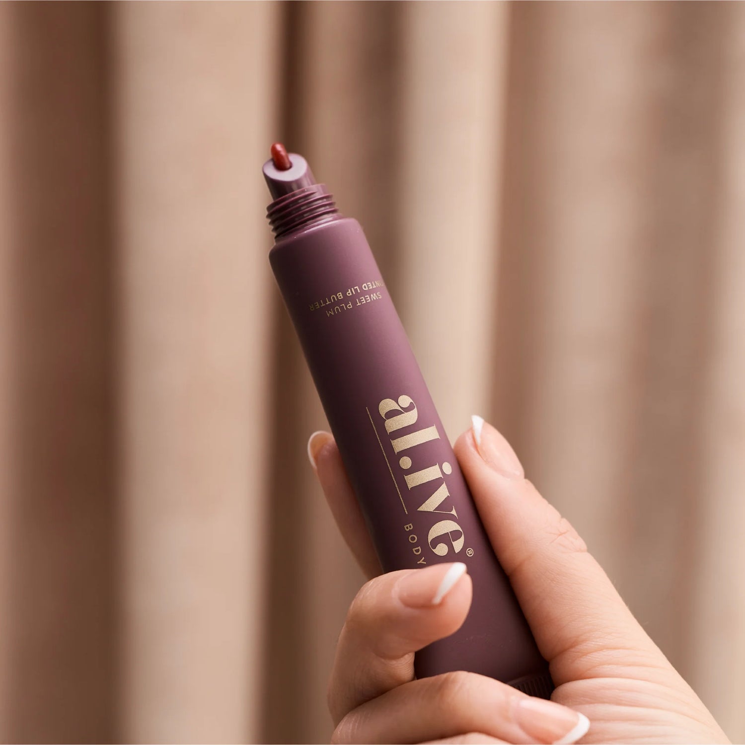Al.ive Tinted Lip Butter Ornament - Sweet Plum